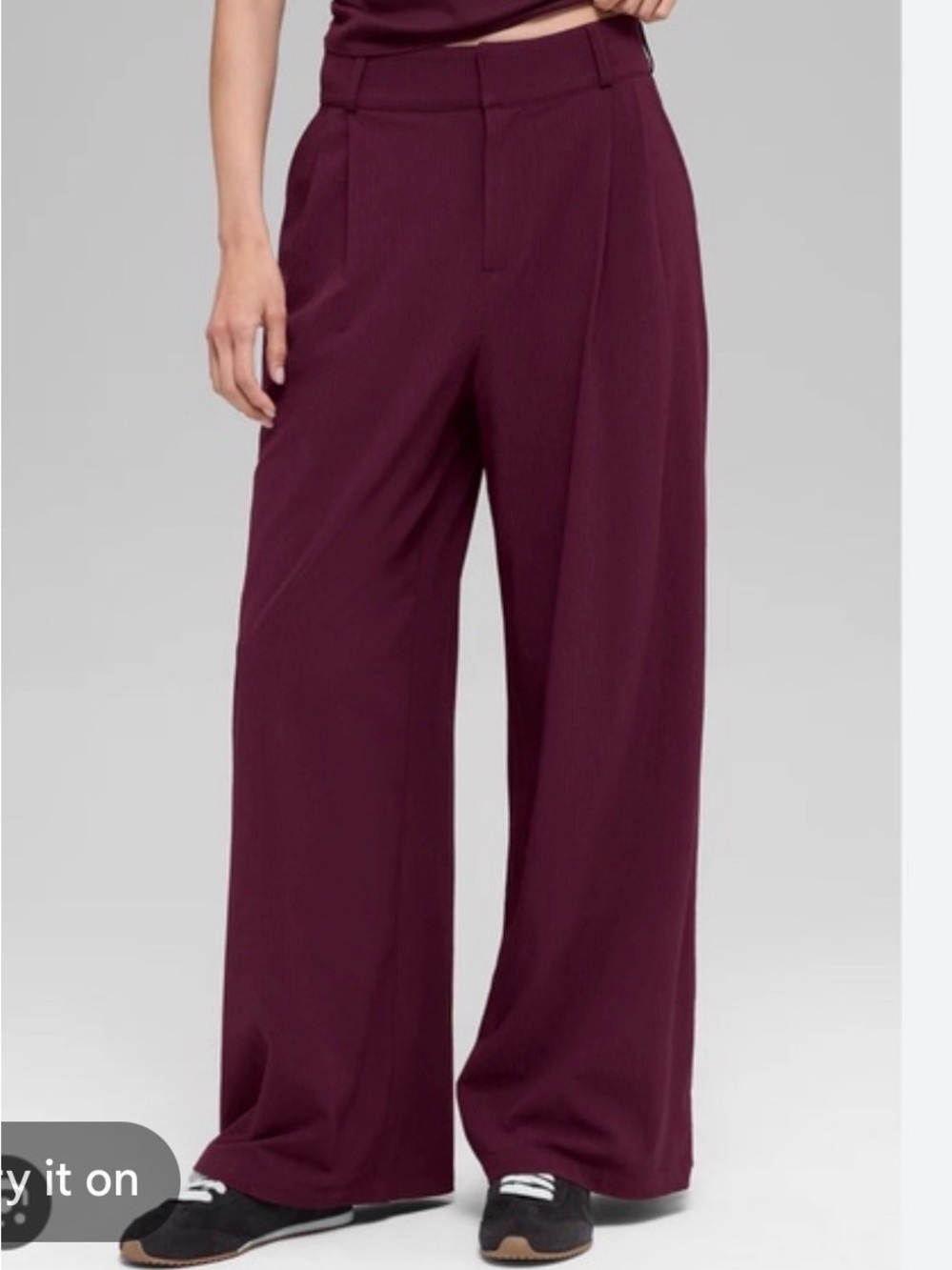 ALO Yoga Wide-Leg High-Rise Pants in Deep Wine